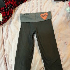 PINK Victoria's Secret Cropped Black Leggings
